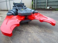 住友建機SK200用コンクリートダブルシリンダー大割圧砕機を納品