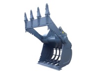 フォーク兼用バケット「ライガー」のスケルトン仕様など特注について