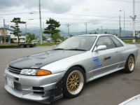 ３２GTR　インタークーラーパイピング抜けで・・・・・