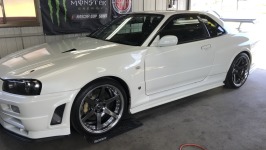 BNR34GT-R M-SPEC Nur ボディ錆修理/外装リフレッシュ完了！