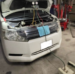 エアコンの効きが悪い！ステップワゴンのエアコンガス入れ替え施工！