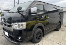 ハイエースに持ち込みJAOSスキッドバー/フェンダーガーニッシュ/マッドガード取り付け