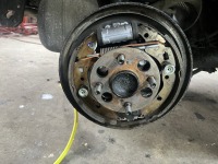 アクアの警告灯が複数点灯してハブ一体型スピードセンサー交換整備