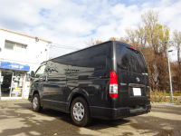 ハイエース＆ヴォクシー　3台　スタッドレスタイヤ交換です！