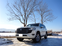 ランドクルーザー　VJA300W　V35A　HKS　マフラー　取付です！