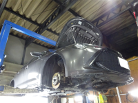 カローラスポーツ　NRE214H　8NR　車検・整備　入庫です！