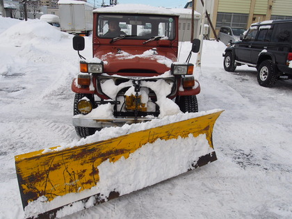 ランクル40排土板付き入庫！除雪に大活躍！！｜｜ランドクルーザー（ランクル） 中古車販売/高価買取/カスタム 「マークル」｜do-blog（ドゥブログ）