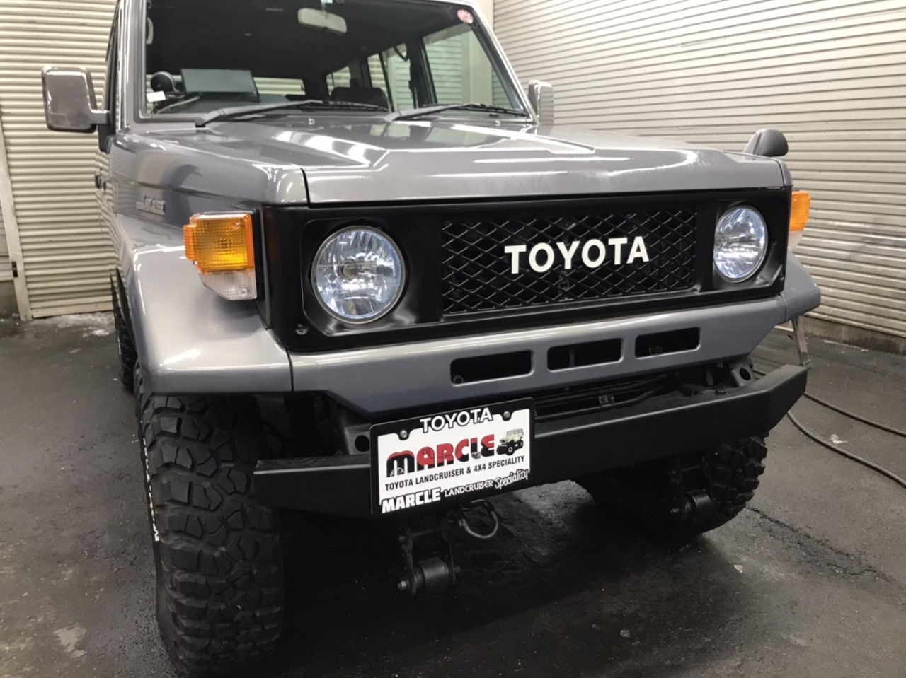 中古 HJ61V | 型式:P-HJ61V｜ランドクルーザー６０(トヨタ)の総合情報 トラックチューナーズ店 ランドクルーザー６０（トヨタ）の 5UPJ-87793410]ランクル60系(BJ61V)リアプロペラシャフト 中古