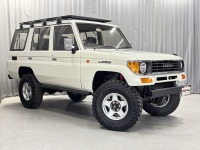 78プラド5速マニュアルディーゼルターボ1KZ3000cc！全塗装ホワイトナローボディ！