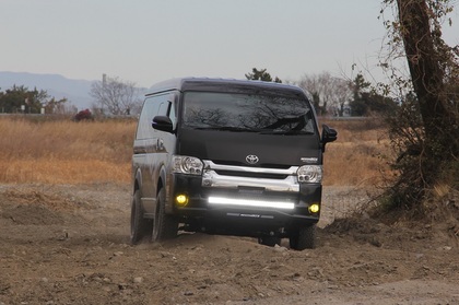 マッド Mad 走行 Hiace Suspension Upgrades Project Needsbox トランスポーター製作 販売専門店ニーズ札幌 ハイエースパーツ Do Blog ドゥブログ