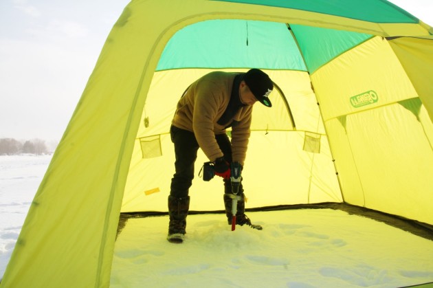 電動アイスドリル 氷の穴あけに挑戦！「氷上わかさぎ釣り」｜NEEDSBOX 
