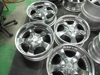 work LS105 アルミホイール修理 メッキ腐食でブラッシュドカスタム