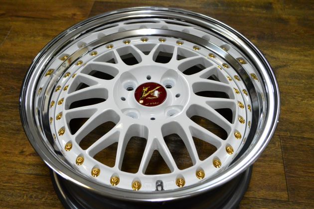 ほんざん☆オーダー塗装　金メッキXホワイトリム　スバル純正　14インチ☆ L-20240608-3273.JPG