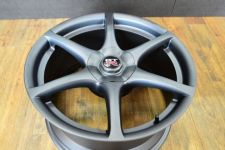 R34GT-R純正ホイールをリフレッシュでマットガンメタへ色変え