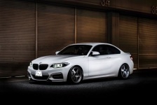 ブラッシュド+マットスモークのリーガマスターをBMW M235iへ装着