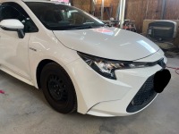 トヨタカローラツーリング ぶつけて凹んでしまったフロントドアの板金修理