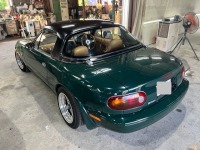 Mさまのマツダ 初代ロードスター  オークションで購入したハードトップのリフレッシュのご依頼です音符