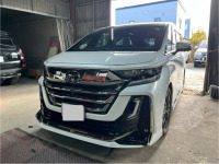 T様のトヨタヴェルファイア  冬に向けてモデリスタフロントリップ取り外しのご依頼です♪