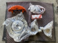 レクサスNXのフロントキャリパーをレクサスRXのフロントキャリパーに交換！