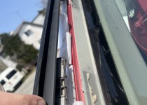 ステップワゴンのルーフモールがめくれた!クリップを新品交換修理