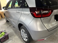ホンダフィットのリアバンパーDIY修理箇所を綺麗に板金塗装ご依頼