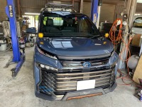 ヴォクシーに追加取り付けしたLEDフォグランプの配線作業ご依頼