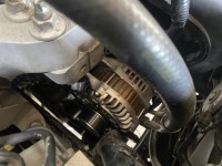 発電量低下でCX-5のオルタネーター交換！劣化したストレッチベルトも一緒に交換！