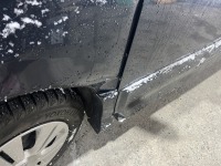 セレナのフェンダー変形をドア開閉だけできるように緊急修正対応