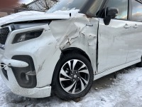 ツルツル路面の日が続き事故多発で修理ご依頼/レッカー入庫車増！