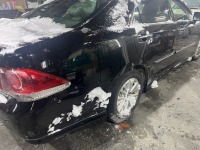 接触被害事故！相手車両の保険で18系クラウンの右リア側面を修理