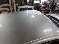 レガシィB4の色あせ/塗装剥がれ/塗装不良箇所あるルーフを全面塗装修理