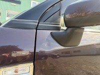 長期間駐車後に気づいたキャストのドアミラー傷/ドアへこみを修理