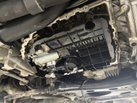 VWゴルフRのエンジンオイル漏れ！オイルレベルセンサー＆オイルパンパッキン交換修理！