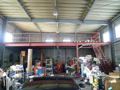 ファクトリーのエンジン室と２階倉庫を製作中パート２ チューニングショップ Gtスポーツ車専門店 札幌 ガレージ ライズアップ Do Blog ドゥブログ