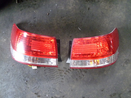 中古パーツ】 マークⅡ JZX100 後期トランク＆テールランプ 入荷