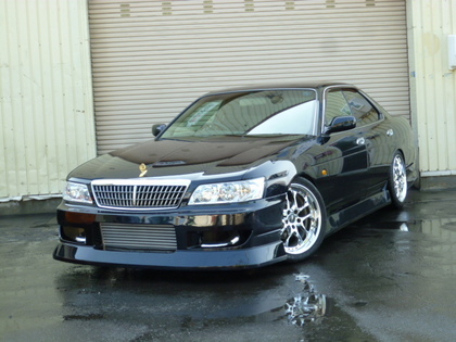 ローレル 25メダリストVターボ C35 フルエアロ ご成約！｜チューニング