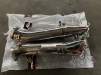 R35GT-R Fi EXHAUST フロントパイプ取り付け！