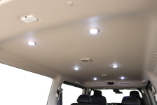 車内の過ごし方に合わせてライトの調光可能！LEDライト増設