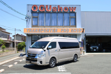 毎日のお出かけや通院を安心・快適に!ハイエース×車椅子リフト