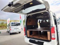 青森トヨペットハイエースガレージさんのデモカーにESパーツが採用されました！