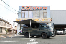 キャラバンにFIAMMAサイドオーニングを1日コースで取付けました！